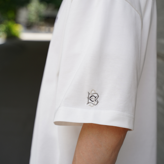 【MEN’S】バックアーチロゴTシャツ