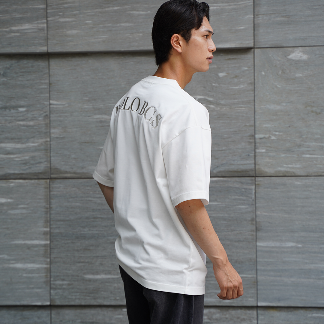 【MEN’S】バックアーチロゴTシャツ